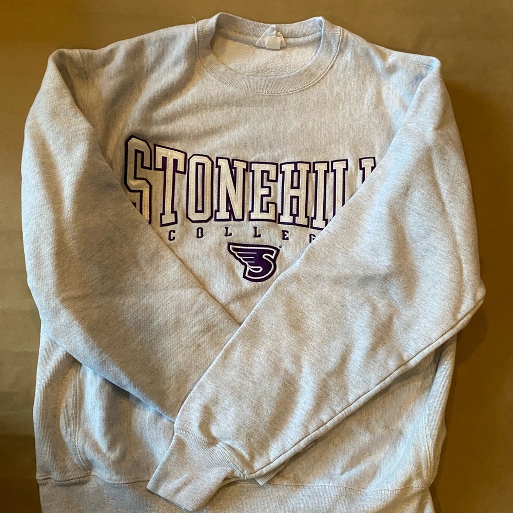 Size medium white grey speckled Stonehill College crewneck